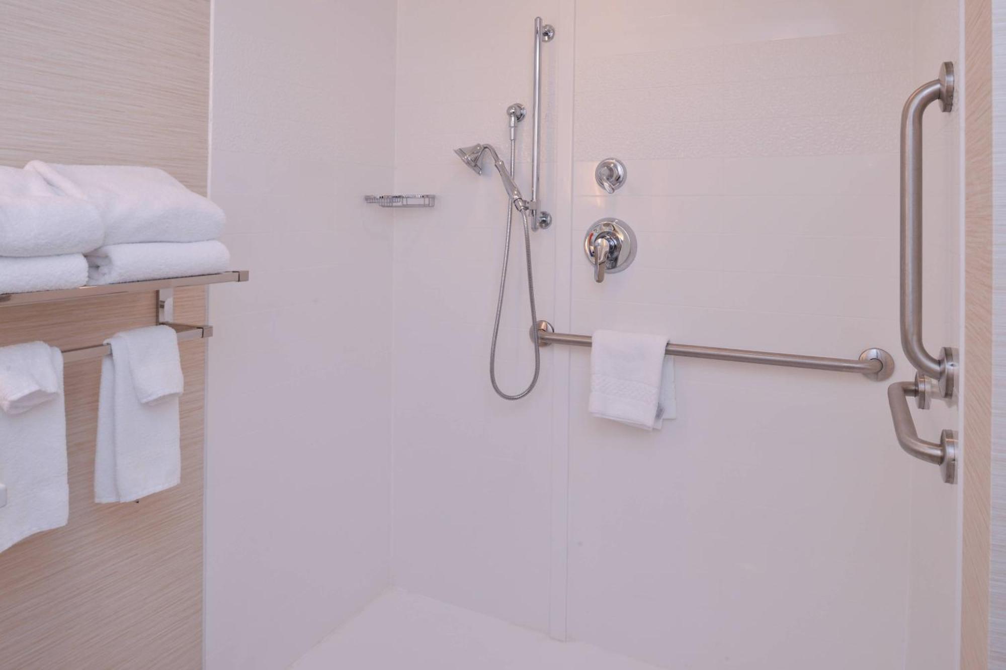 Fairfield Inn & Suites By Marriott Plymouth White Mountains Esterno foto